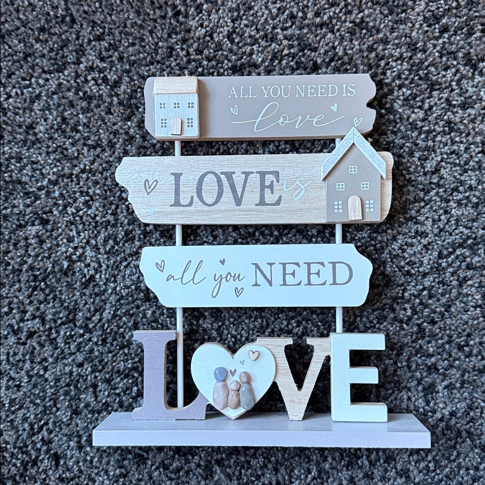 Decorative Love Sign Set - Picture 2 of 3
